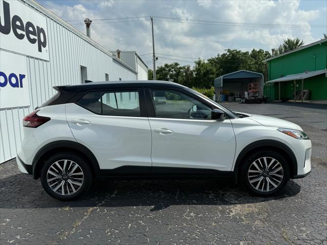 2022 Nissan Kicks SV Xtronic CVT