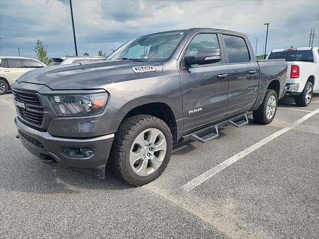 2020 RAM 1500 Big Horn Crew Cab 4x4 57 Box