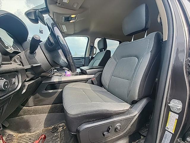2020 RAM 1500 Big Horn Crew Cab 4x4 57 Box