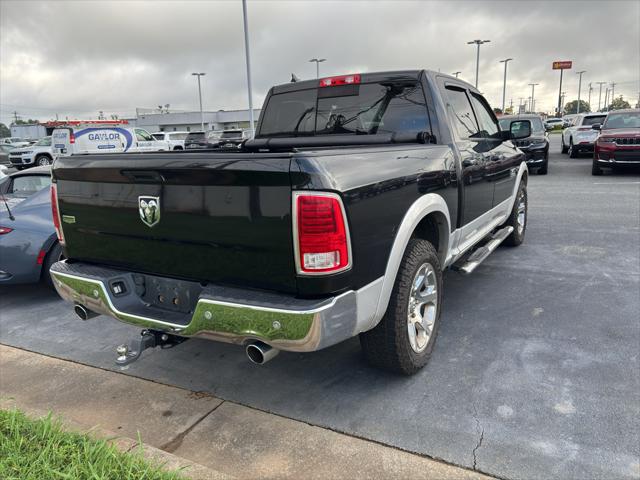 2017 RAM 1500 Laramie Crew Cab 4x4 57 Box