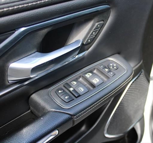 2024 RAM 1500 Laramie Crew Cab 4x4 64 Box 2024 RAM 1500 Laramie Crew Cab 4x4 64 Box