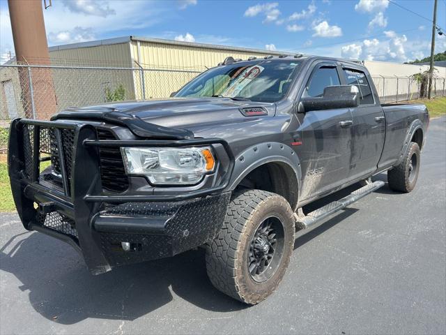 2022 RAM 3500 Big Horn Crew Cab 4x4 8 Box