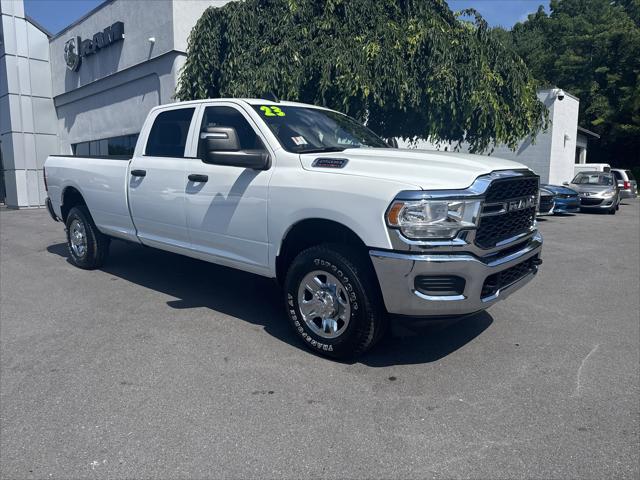 2023 RAM 2500 Tradesman Crew Cab 4x4 8 Box