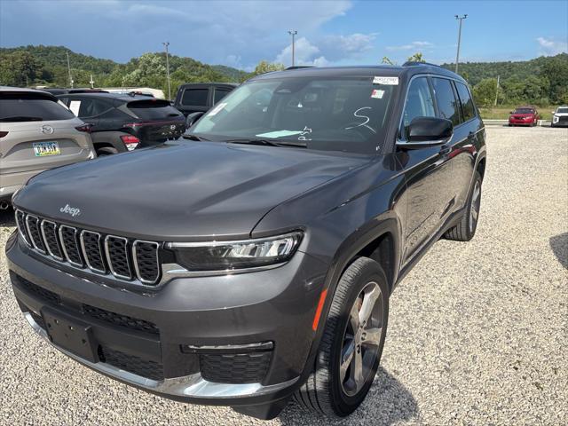 2022 Jeep Grand Cherokee L Limited 4x4 2022 Jeep Grand Cherokee L Limited 4x4