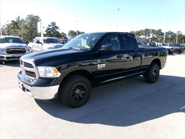 2024 RAM 1500 Classic SLT Quad Cab 4x4 64 Box