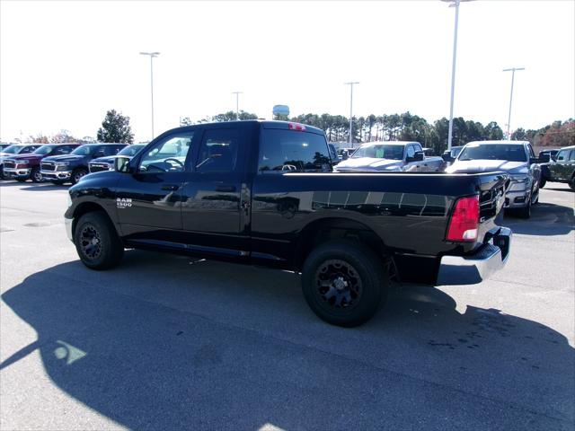 2024 RAM 1500 Classic SLT Quad Cab 4x4 64 Box