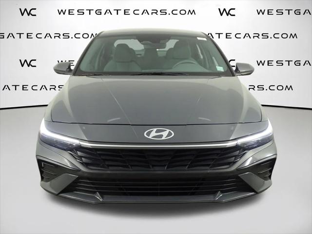 2024 Hyundai Elantra SEL 2024 Hyundai Elantra SEL