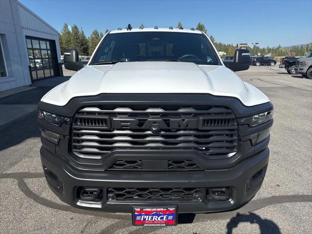 2026 RAM Ram 3500 RAM 3500 TRADESMAN CREW CAB 4X4 8 BOX
