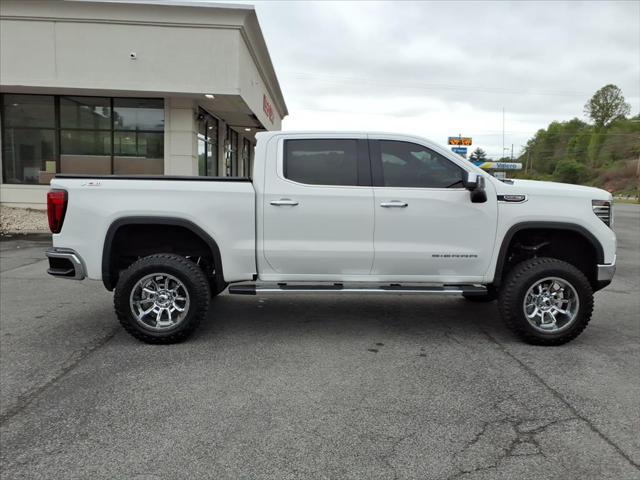 2023 GMC Sierra 1500 4WD Crew Cab Short Box SLT