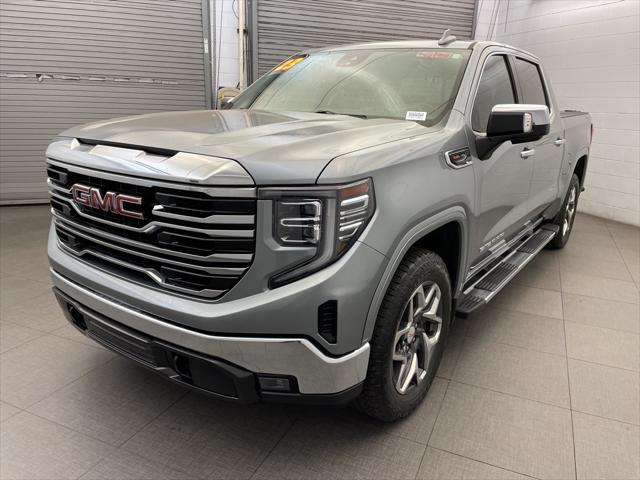 2023 GMC Sierra 1500 4WD Crew Cab Short Box SLT