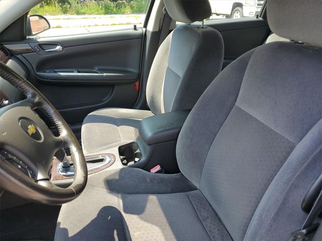 Used 2014 Chevrolet Impala Limited For Sale in Waterford Twp, MI