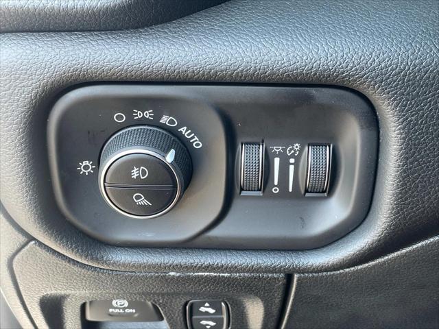 2026 Ram 1500 Big Horn Crew Cab 4x4 5'7" Box