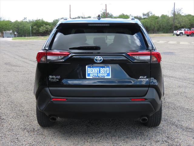 2021 Toyota RAV4 Hybrid XLE