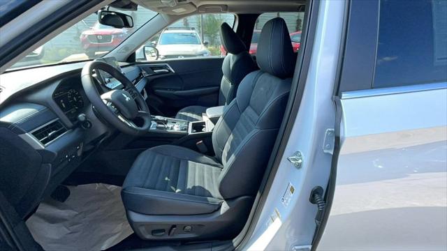 2025 Mitsubishi Outlander PHEV SE S-AWC