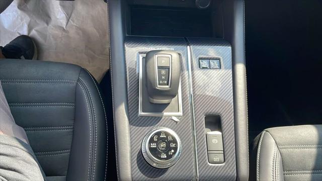 2025 Mitsubishi Outlander PHEV SE S-AWC