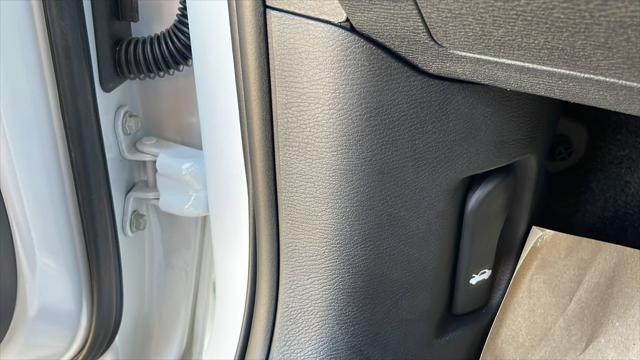 2025 Mitsubishi Outlander PHEV SE S-AWC