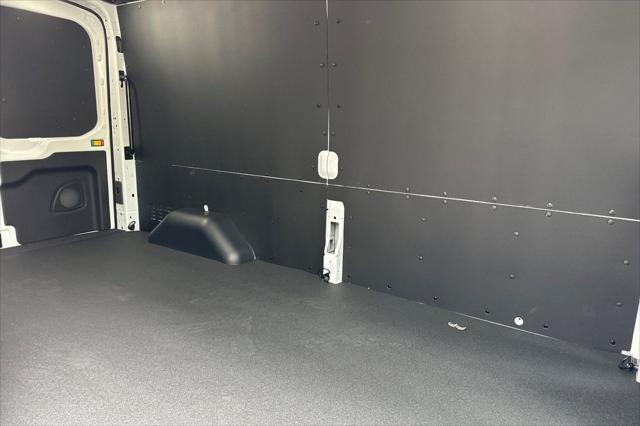 2025 Ford E-Transit-350 Cargo Base