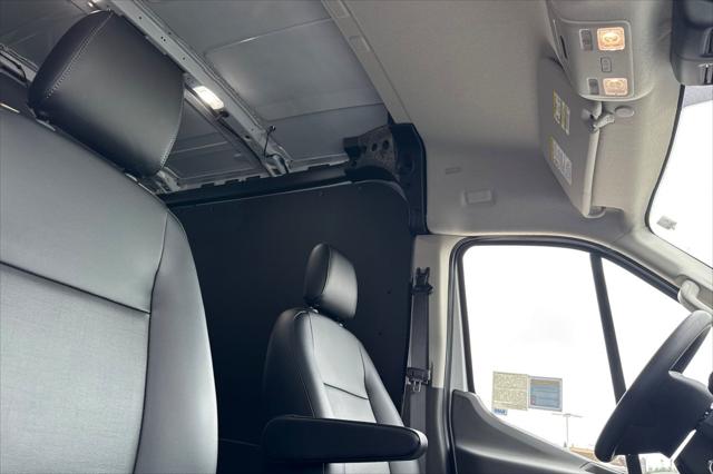 2025 Ford E-Transit-350 Cargo Base