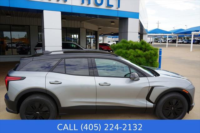 2025 Chevrolet V Blazer RWD LT