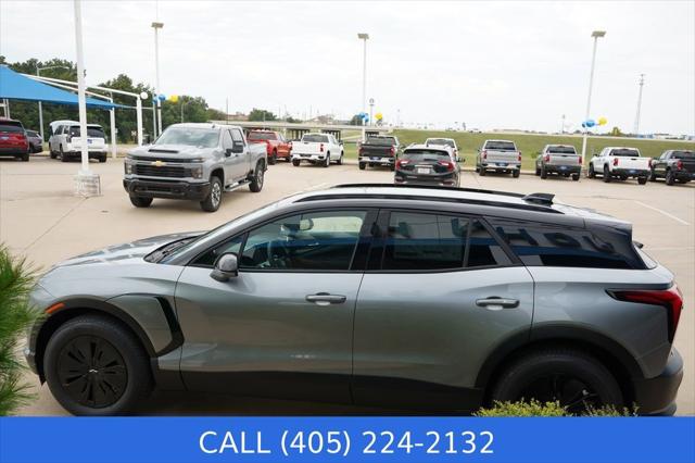 2025 Chevrolet V Blazer RWD LT