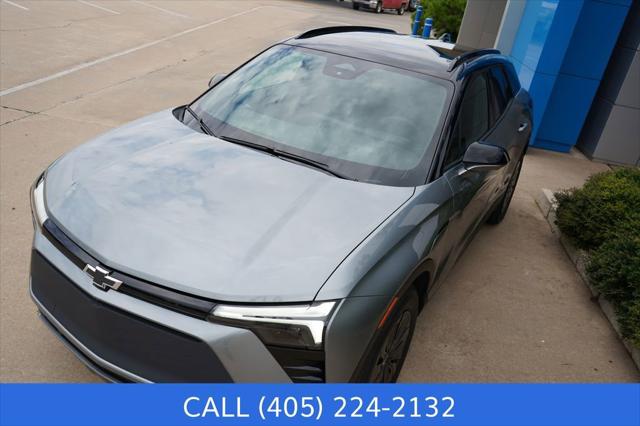 2025 Chevrolet V Blazer RWD LT