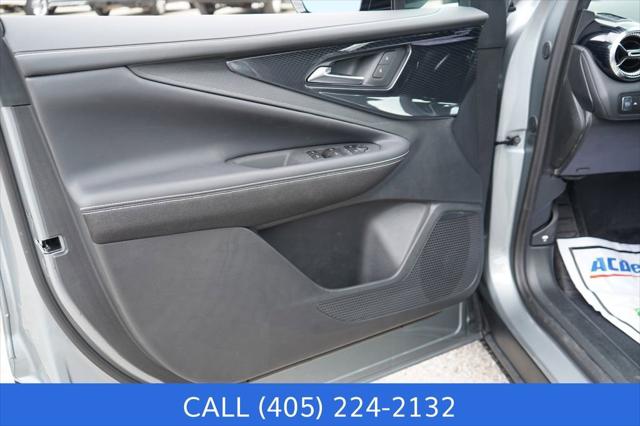 2025 Chevrolet V Blazer RWD LT