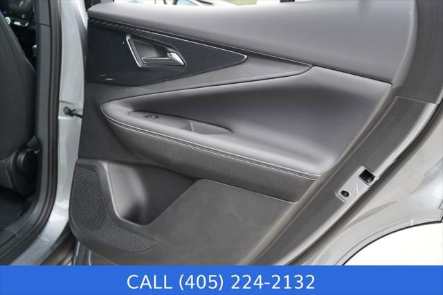 2025 Chevrolet V Blazer RWD LT
