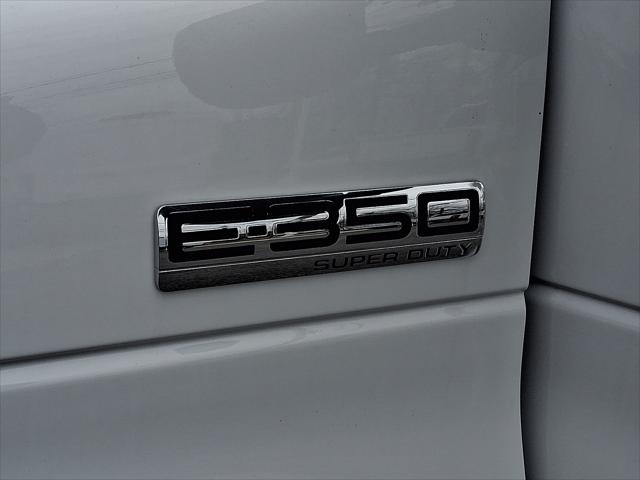 2026 Ford E-350 Cutaway Base Cutaway