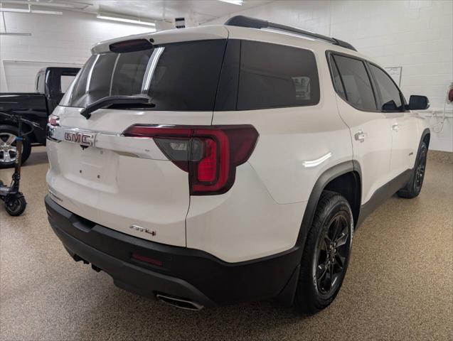 2020 GMC Acadia AWD AT4