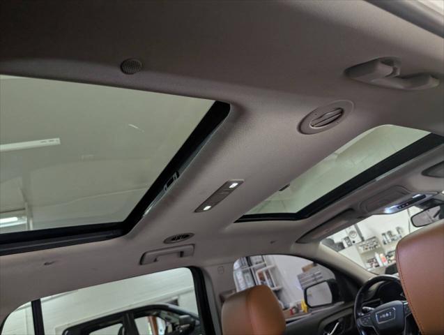 2020 GMC Acadia AWD AT4