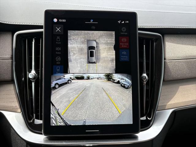 2026 Volvo XC90 Plus, B6 AWD Gas (mild hybrid), Gasoline, Bright, 7 Seats