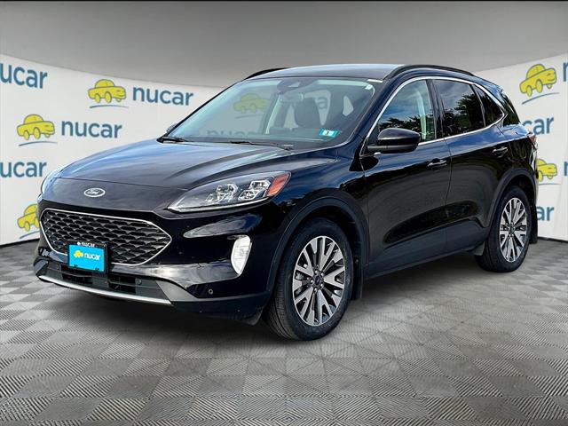 2022 Ford Escape Titanium Hybrid