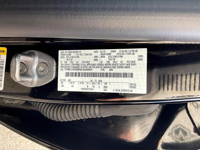 2022 Ford Escape Titanium Hybrid