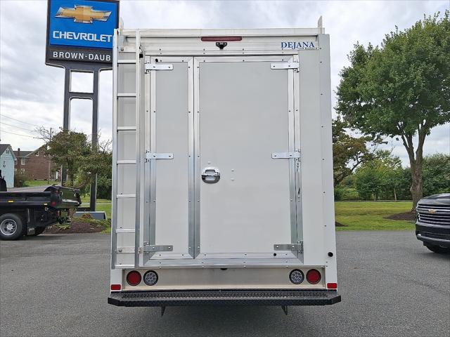 2025 Chevrolet Express Cutaway Work Van