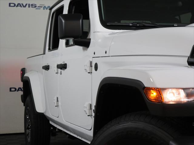 2025 Jeep Gladiator GLADIATOR SPORT S 4X4