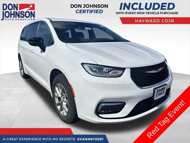 2026 Chrysler Pacifica PACIFICA SELECT AWD