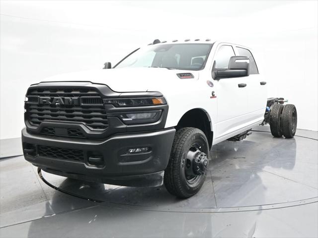 2026 RAM Ram 3500 Chassis Cab RAM 3500 TRADESMAN CREW CAB CHASSIS 4X4 60 CA 2026 RAM Ram 3500 Chassis Cab RAM 3500 TRADESMAN CREW CAB CHASSIS 4X4 60 CA