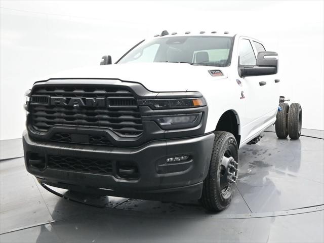 2026 RAM Ram 3500 Chassis Cab RAM 3500 TRADESMAN CREW CAB CHASSIS 4X4 60 CA 2026 RAM Ram 3500 Chassis Cab RAM 3500 TRADESMAN CREW CAB CHASSIS 4X4 60 CA