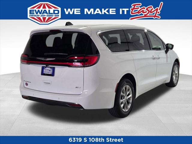 2026 Chrysler Pacifica PACIFICA SELECT AWD