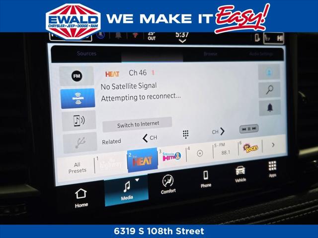 2026 Chrysler Pacifica PACIFICA SELECT AWD