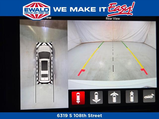 2026 Chrysler Pacifica PACIFICA SELECT AWD