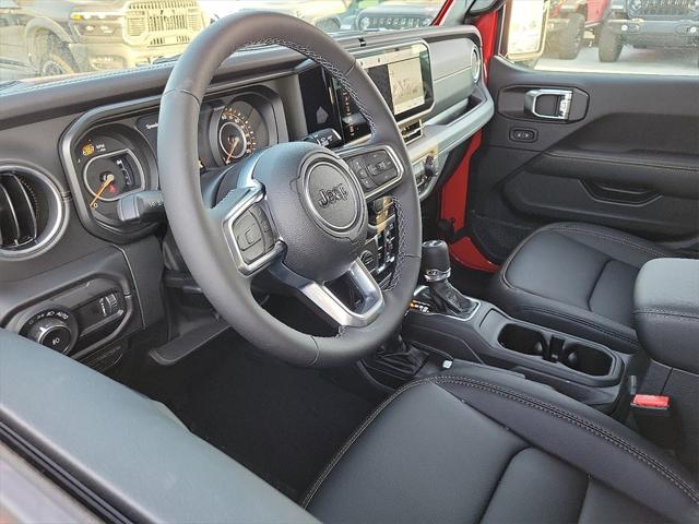 2025 Jeep Wrangler WRANGLER 4-DOOR SAHARA