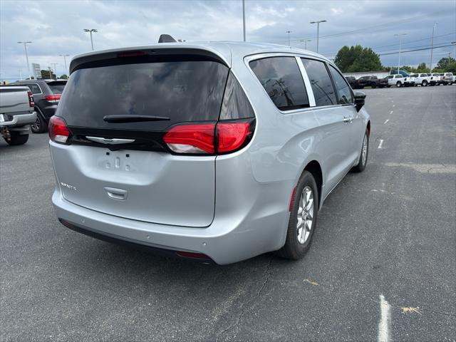 2026 Chrysler Voyager VOYAGER LX