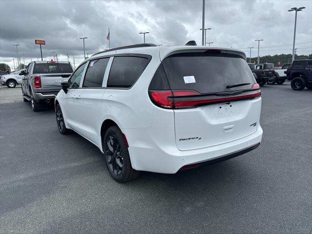 2026 Chrysler Pacifica PACIFICA LIMITED AWD