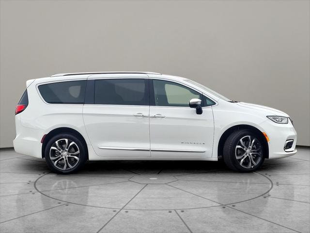 2026 Chrysler Pacifica PACIFICA PINNACLE AWD