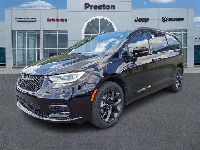 2026 Chrysler Pacifica PACIFICA LIMITED AWD