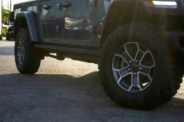 2025 Jeep Gladiator GLADIATOR MOJAVE 4X4