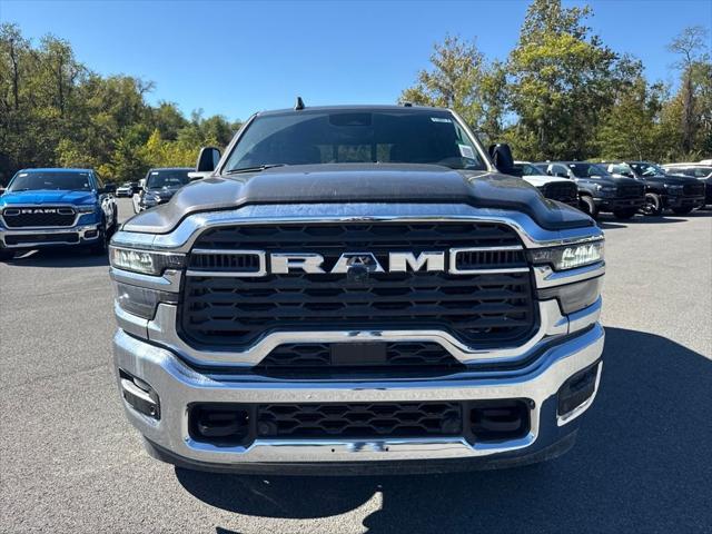 2026 RAM Ram 3500 RAM 3500 TRADESMAN CREW CAB 4X4 8 BOX