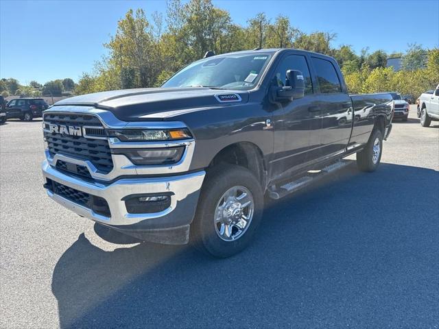 2026 RAM Ram 3500 RAM 3500 TRADESMAN CREW CAB 4X4 8 BOX