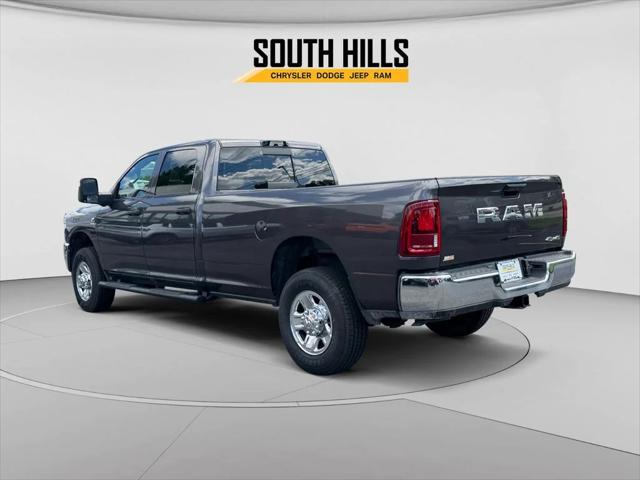 2026 RAM Ram 3500 RAM 3500 TRADESMAN CREW CAB 4X4 8 BOX
